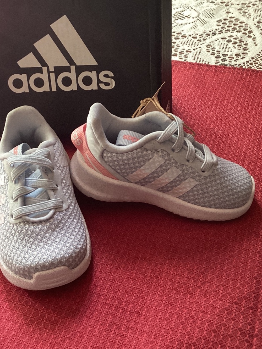 Unused Adidas Shoes 4K Gray and pink Racer TR